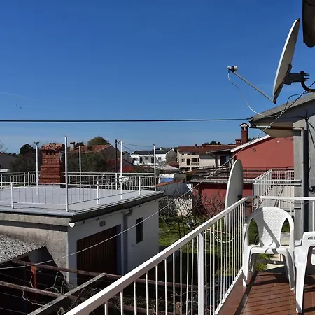 Apartman Miki Fazana Exterior photo
